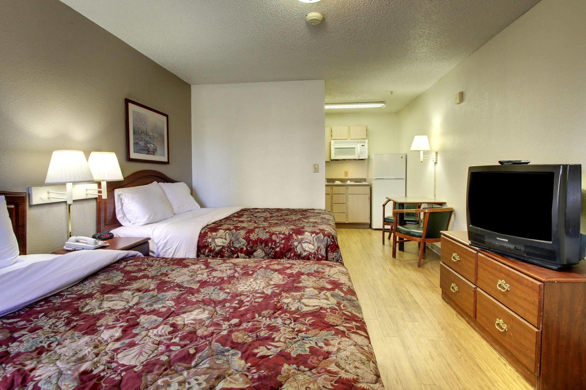 Intown Suites Extended Stay Atlanta Ga - دولوث المظهر الخارجي الصورة