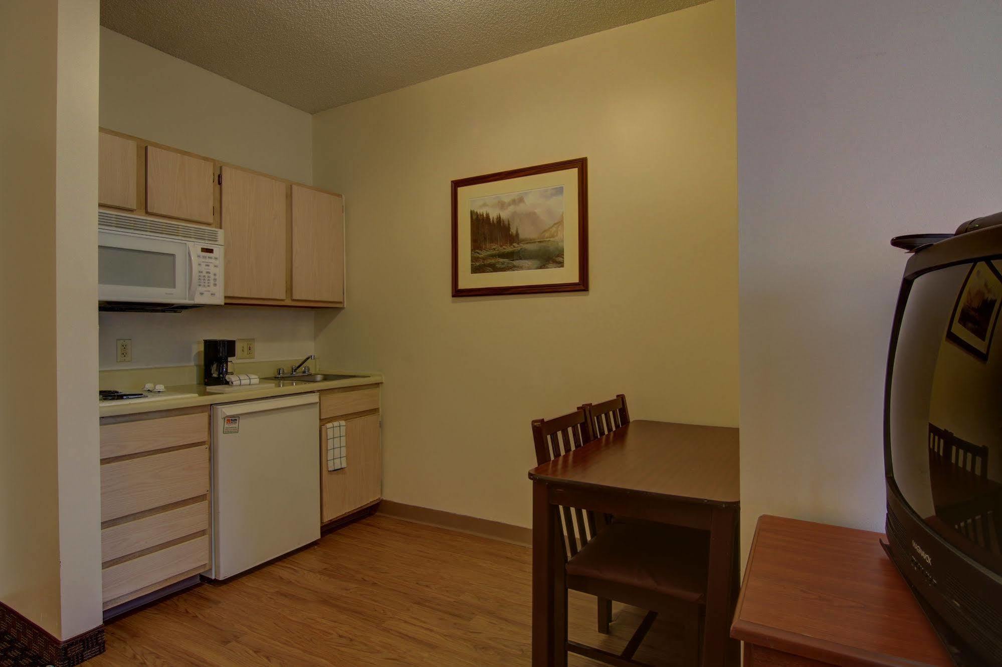 Intown Suites Extended Stay Atlanta Ga - دولوث المظهر الخارجي الصورة